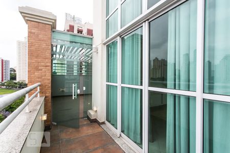 Apartamento à venda com 180m², 1 quarto e 3 vagasVaranda da Sala 1