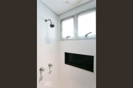 Apartamento à venda com 180m², 1 quarto e 3 vagasBanheiro da Sala 3