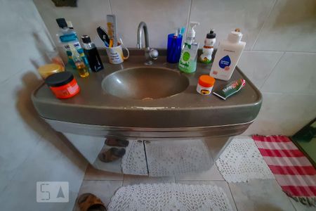 Casa à venda com 160m², 3 quartos e 8 vagasBanheiro Suite