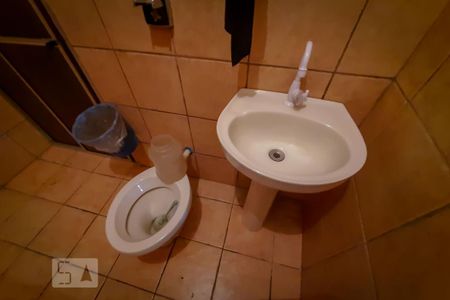 Casa à venda com 160m², 3 quartos e 8 vagasLavabo