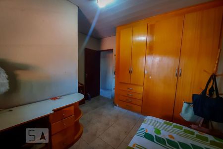 Quarto 2 de casa à venda com 3 quartos, 160m² em Jardim Record, São Paulo