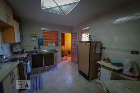 Casa à venda com 160m², 3 quartos e 8 vagasCozinha