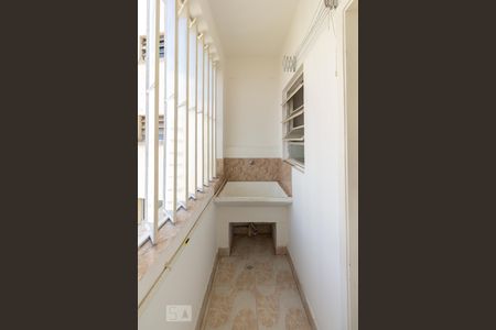 Apartamento à venda com 60m², 1 quarto e sem vagaserviço