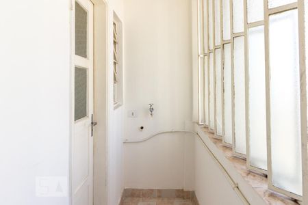 Apartamento à venda com 60m², 1 quarto e sem vagaserviço