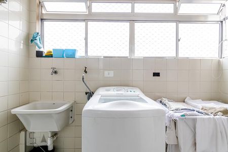 Apartamento à venda com 95m², 3 quartos e 1 vaga Apartamento à venda com 95m², 3 quartos e 1 vagaÁrea de Serviço