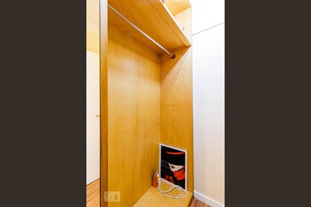 Apartamento à venda com 95m², 3 quartos e 1 vaga Apartamento à venda com 95m², 3 quartos e 1 vagaCloset da Suíte