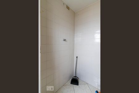 Apartamento à venda com 95m², 3 quartos e 1 vaga Apartamento à venda com 95m², 3 quartos e 1 vagaBanheiro de Serviço