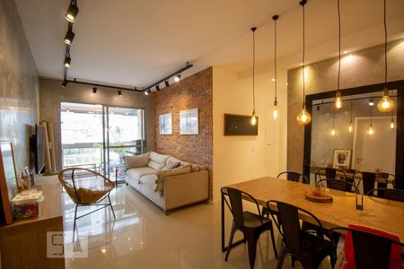 Sala de apartamento para alugar com 2 quartos, 81m² em Recreio dos Bandeirantes, Rio de Janeiro