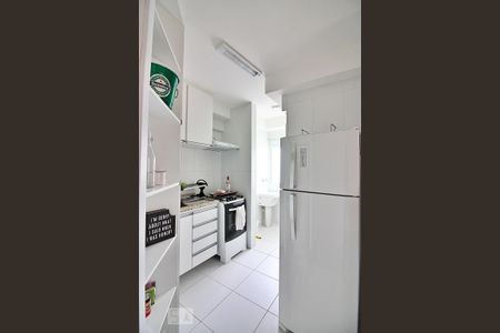 Apartamento à venda com 60m², 2 quartos e 2 vagasCozinha