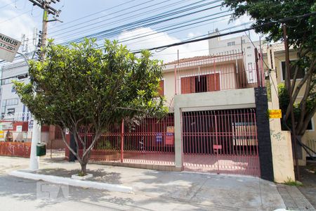 Fachada de casa à venda com 5 quartos, 300m² em Planalto Paulista, São Paulo