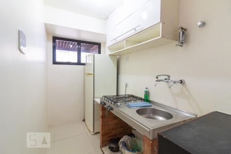 Cozinha de apartamento para alugar com 1 quarto, 53m² em Copacabana, Rio de Janeiro
