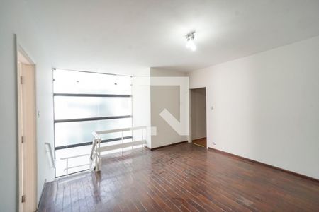 Sala primeiro andar de casa à venda com 3 quartos, 243m² em Vila Gomes Cardim, São Paulo