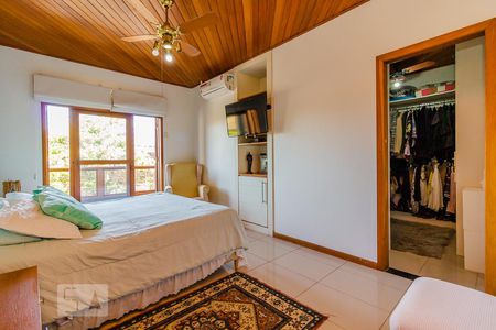 Quarto 1 de casa à venda com 3 quartos, 300m² em Jardim Botânico, Porto Alegre