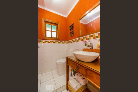 Casa à venda com 300m², 3 quartos e 2 vagasBanheiro