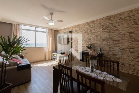 Sala de apartamento à venda com 2 quartos, 76m² em Vila das Palmeiras, Guarulhos