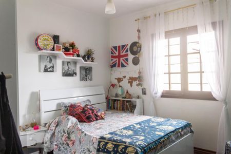 Casa à venda com 200m², 4 quartos e 2 vagasQuarto 1