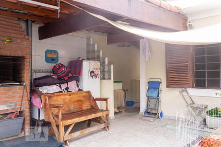 Casa à venda com 200m², 4 quartos e 2 vagasChurrasqueira