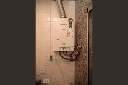 Apartamento à venda com 56m², 2 quartos e 1 vaga Apartamento à venda com 56m², 2 quartos e 1 vagaBanheiro