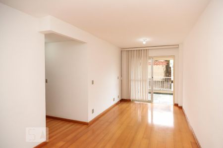 Apartamento à venda com 56m², 2 quartos e 1 vaga Apartamento à venda com 56m², 2 quartos e 1 vagaSala