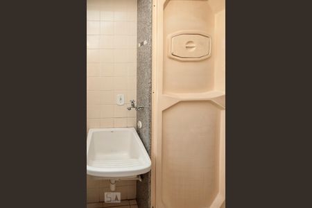 Apartamento à venda com 56m², 2 quartos e 1 vaga Apartamento à venda com 56m², 2 quartos e 1 vagaÁrea de Serviço