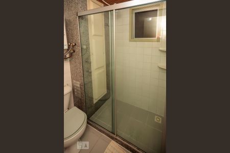 Apartamento à venda com 56m², 2 quartos e 1 vaga Apartamento à venda com 56m², 2 quartos e 1 vagaBanheiro