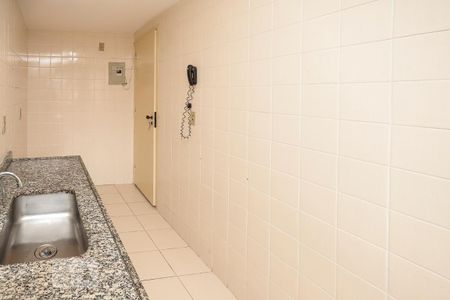 Apartamento à venda com 56m², 2 quartos e 1 vaga Apartamento à venda com 56m², 2 quartos e 1 vagaCozinha