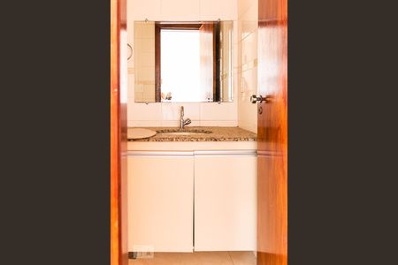 Apartamento para alugar com 95m², 3 quartos e 4 vagas Apartamento para alugar com 95m², 3 quartos e 4 vagasBanheiro da Suíte