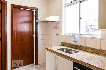 Apartamento para alugar com 95m², 3 quartos e 4 vagas Apartamento para alugar com 95m², 3 quartos e 4 vagasCozinha