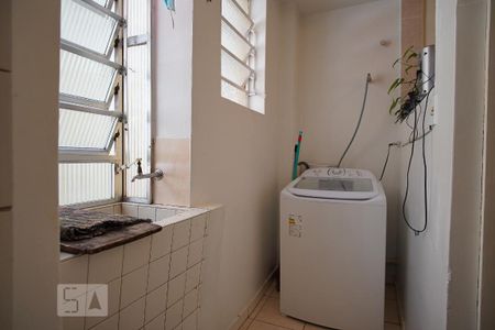 Apartamento à venda com 76m², 2 quartos e sem vagaArea de Serviço