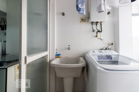 Apartamento para alugar com 100m², 3 quartos e 2 vagas Apartamento para alugar com 100m², 3 quartos e 2 vagasÁrea de Serviço