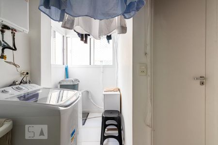 Apartamento para alugar com 100m², 3 quartos e 2 vagas Apartamento para alugar com 100m², 3 quartos e 2 vagasÁrea de Serviço