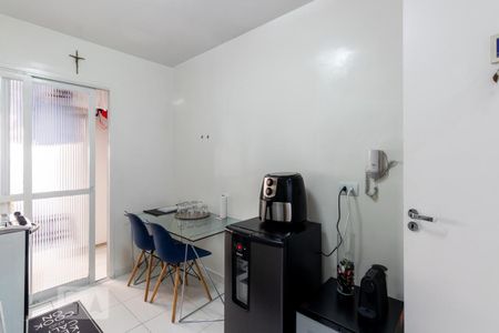 Apartamento para alugar com 100m², 3 quartos e 2 vagas Apartamento para alugar com 100m², 3 quartos e 2 vagasCozinha