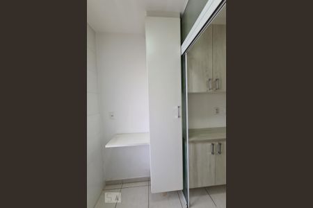 Detalhe Área de Serviço de apartamento para alugar com 3 quartos, 90m² em Além Ponte, Sorocaba