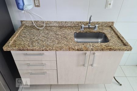 Detalhe Cozinha de apartamento para alugar com 3 quartos, 90m² em Além Ponte, Sorocaba