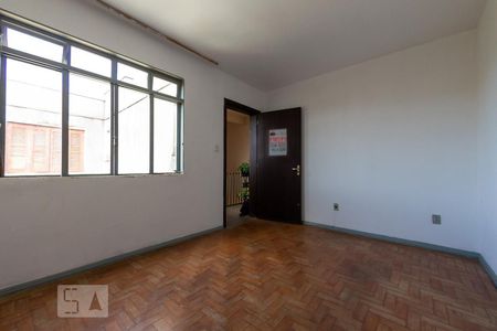 Sala de apartamento para alugar com 1 quarto, 50m² em São Geraldo, Porto Alegre