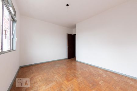 Quarto de apartamento para alugar com 1 quarto, 50m² em São Geraldo, Porto Alegre