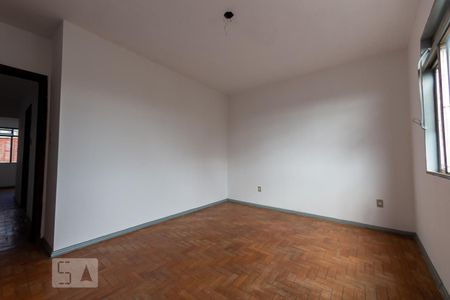 Quarto de apartamento para alugar com 1 quarto, 50m² em São Geraldo, Porto Alegre
