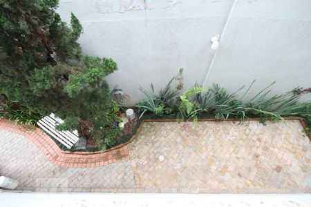 Casa de condomínio à venda com 237m², 3 quartos e 3 vagasVista