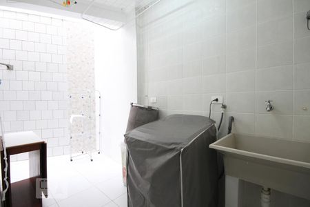 Casa de condomínio à venda com 237m², 3 quartos e 3 vagasÁrea de Serviço