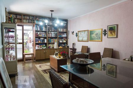 Sala de casa à venda com 2 quartos, 230m² em Cidade Baixa, Porto Alegre