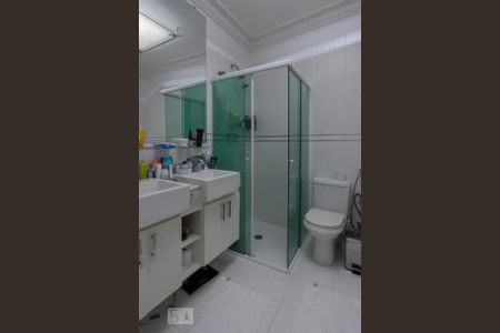 Casa de condomínio à venda com 380m², 3 quartos e 3 vagasBanheiro