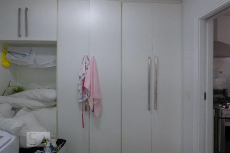 Casa de condomínio à venda com 380m², 3 quartos e 3 vagasÁrea de Serviço