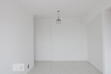 Sala  de apartamento para alugar com 2 quartos, 79m² em Vila São Geraldo, São Paulo