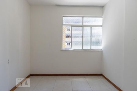 Quarto 1 de apartamento para alugar com 2 quartos, 78m² em Pituba, Salvador