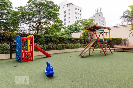 Apartamento à venda com 100m², 1 quarto e 1 vagaÁrea Comum - Playground