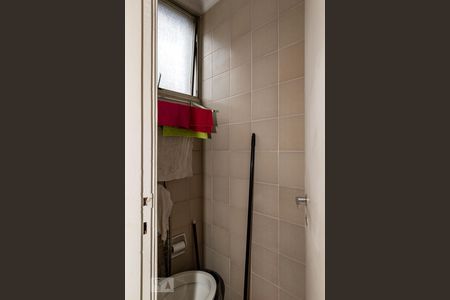 Apartamento à venda com 100m², 1 quarto e 1 vagaBanheiro de Serviço