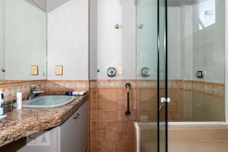 Apartamento à venda com 100m², 1 quarto e 1 vagaBanheiro da Suíte