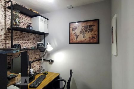 Apartamento à venda com 148m², 3 quartos e 2 vagasEscritório