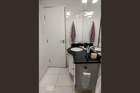 Apartamento à venda com 148m², 3 quartos e 2 vagasBanheiro