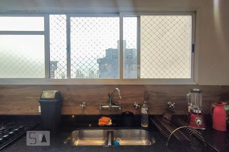 Apartamento à venda com 148m², 3 quartos e 2 vagasCozinha